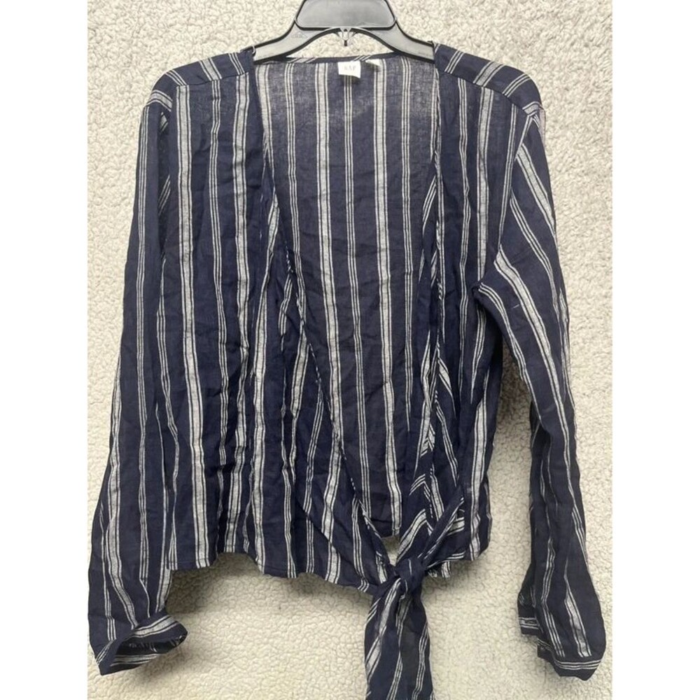 Gap navy and white vertical stripe women top